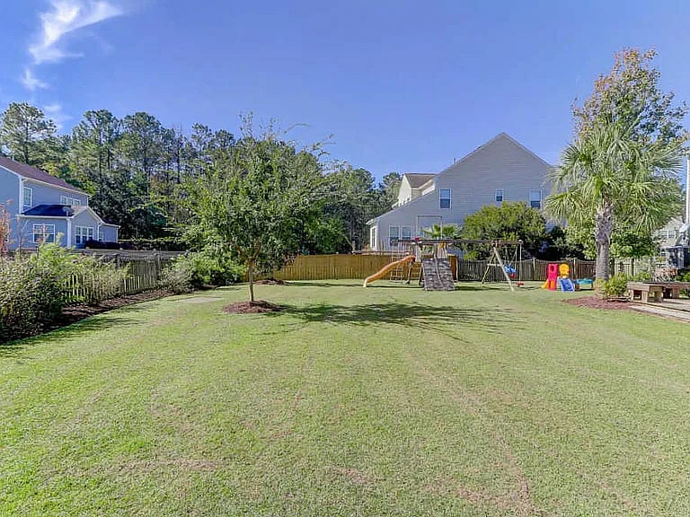 Furnished Finder property 1005884_1 photo 9