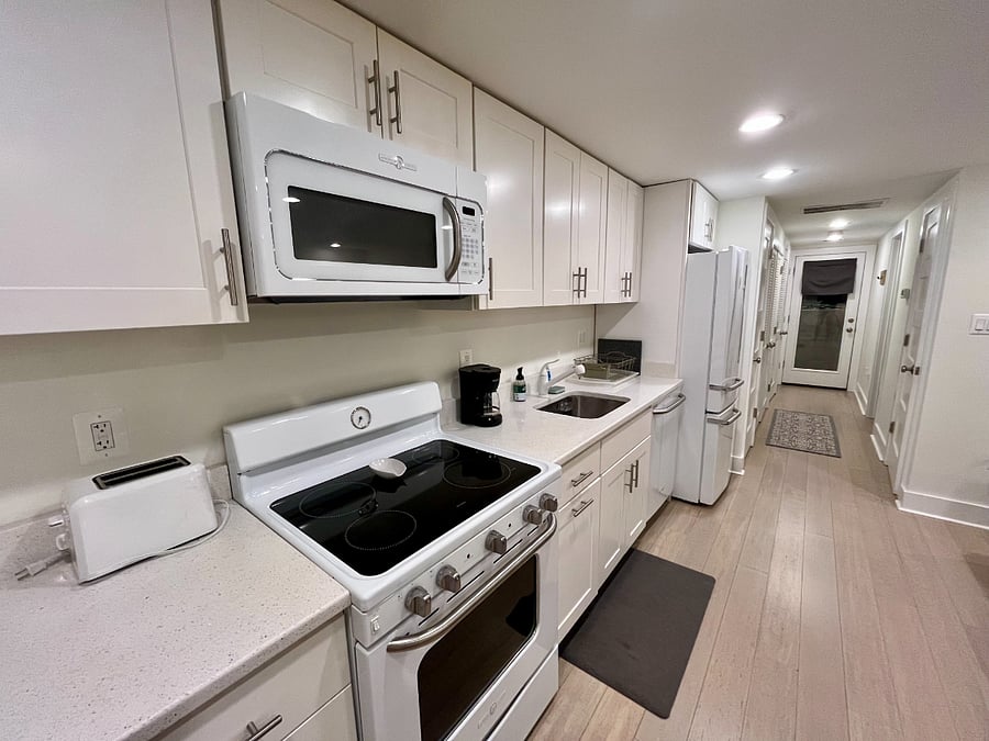 Furnished Finder property 1005890_1 photo 8