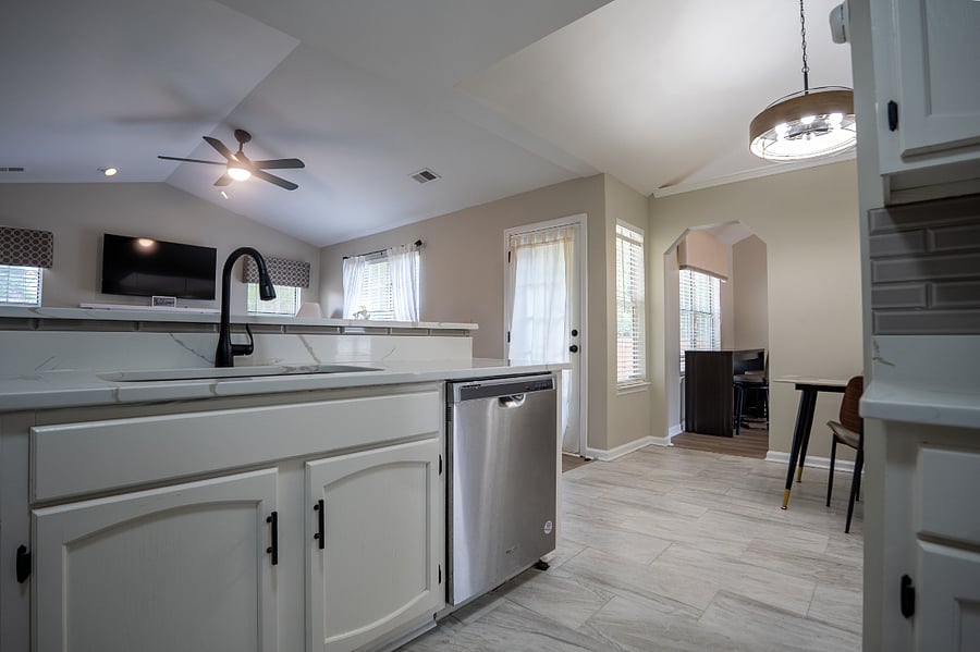 Furnished Finder property 1005904_1 photo 9