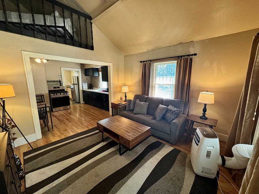 Furnished Finder property 1005905_1 photo 3