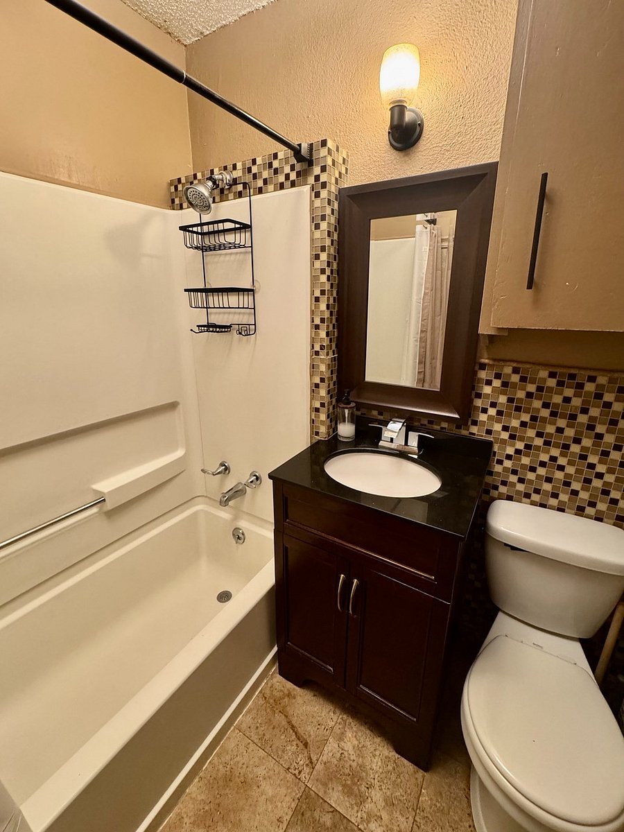 Furnished Finder property 1005905_1 photo 14