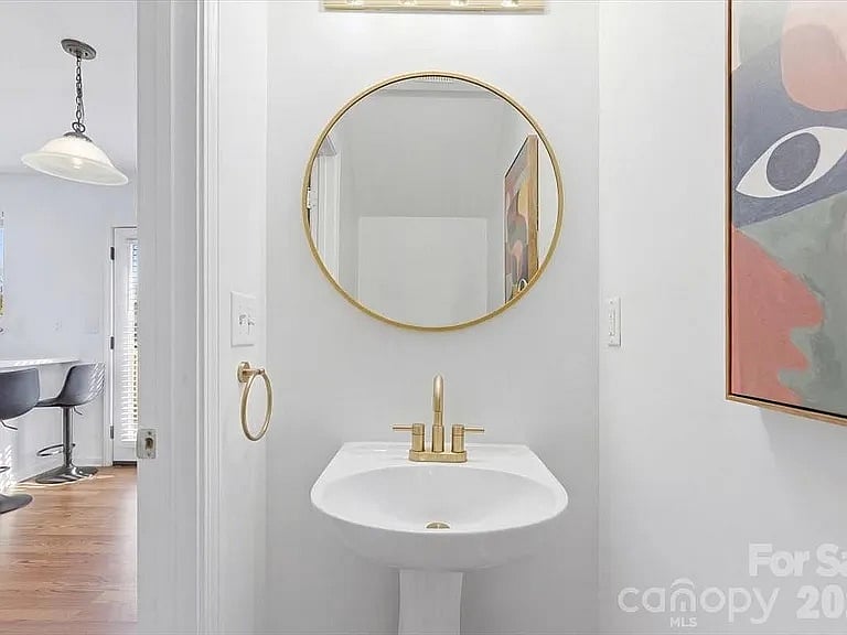 Furnished Finder property 1005907_1 photo 3