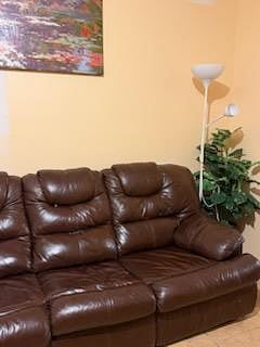 Furnished Finder property 1005910_1 photo 3