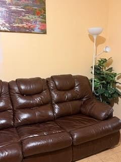 Furnished Finder property 1005910_2 photo 4
