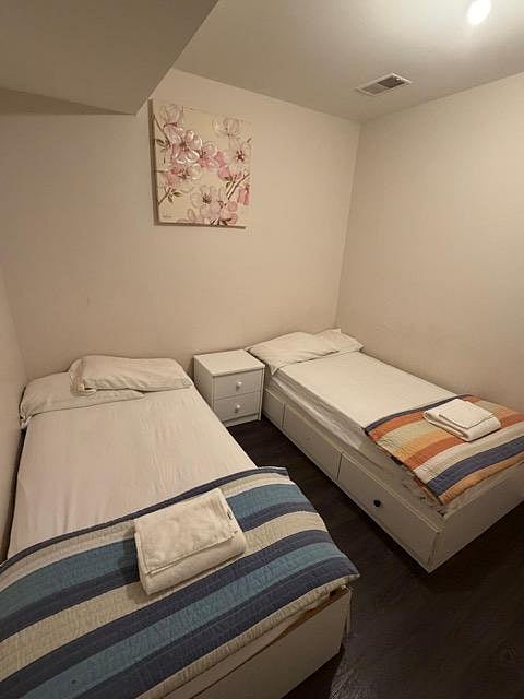 Furnished Finder property 1005910_2 photo 9