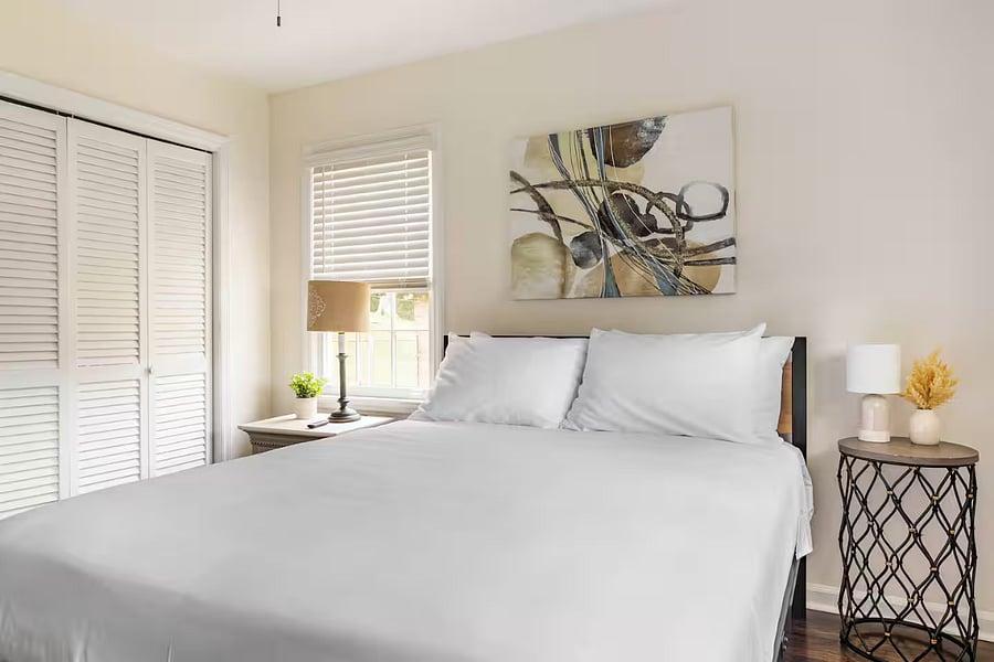 Furnished Finder property 1005936_1 photo 23