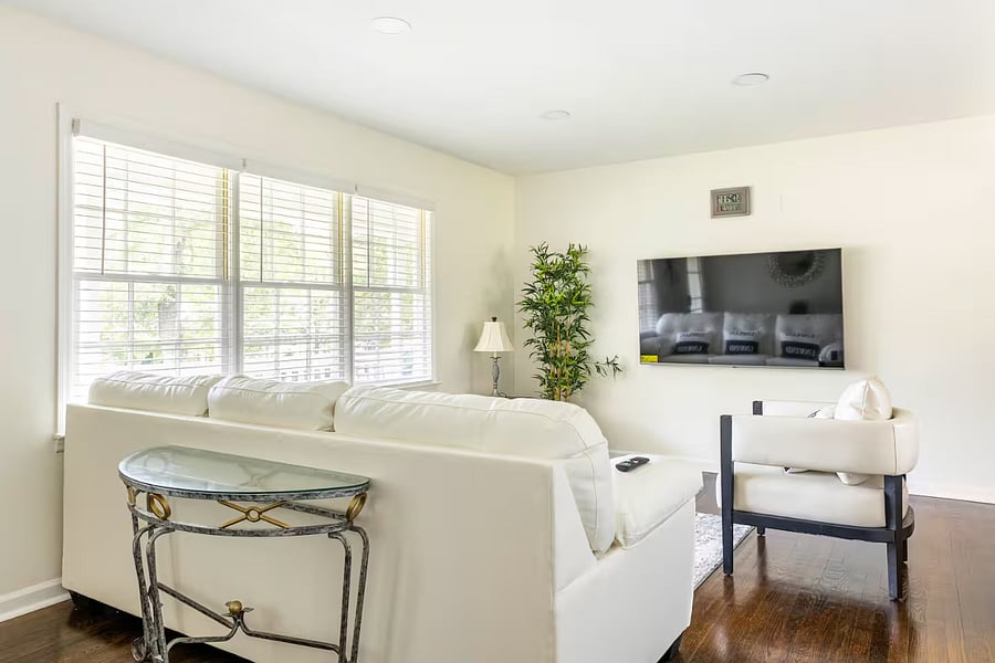 Furnished Finder property 1005936_1 photo 13