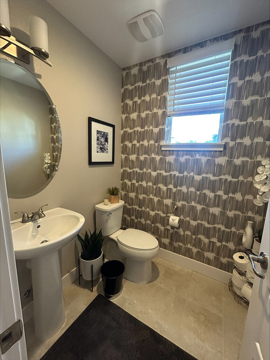 2nd Level Bathroom