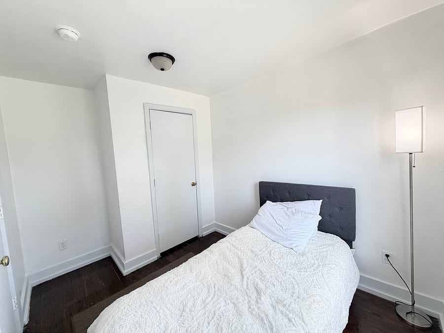 Furnished Finder property 1005944_1 photo 12