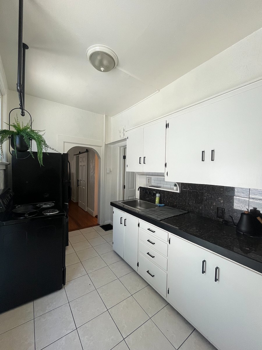 Furnished Finder property 1005959_1 photo 11