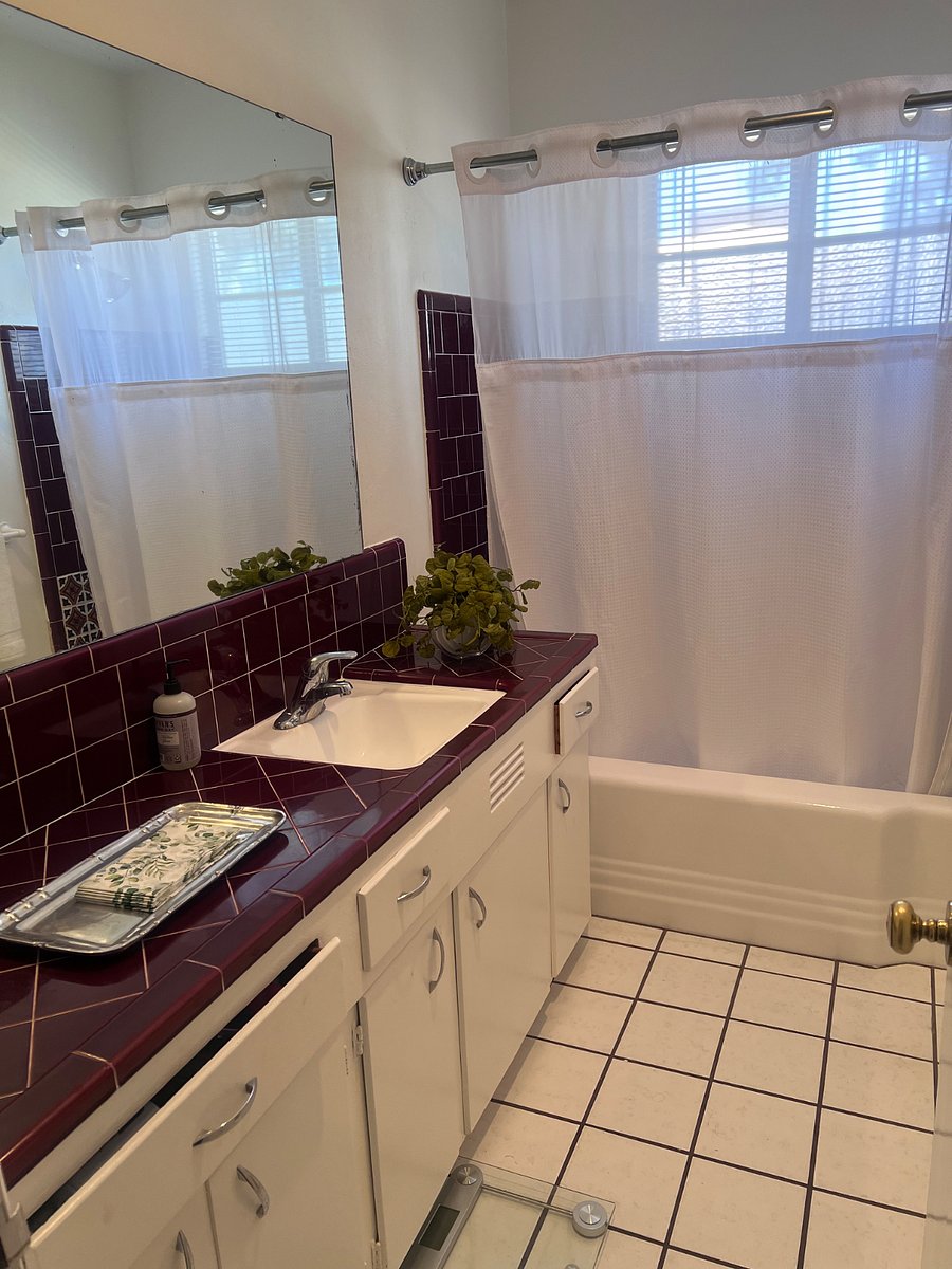 Furnished Finder property 1005964_1 photo 2