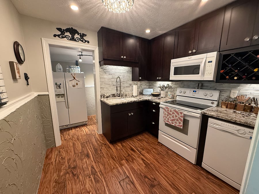 Furnished Finder property 1005970_1 photo 12