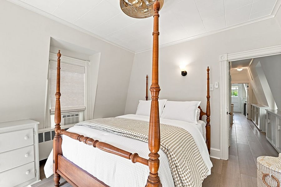 Third Bedroom with a comfortable Queen Bed