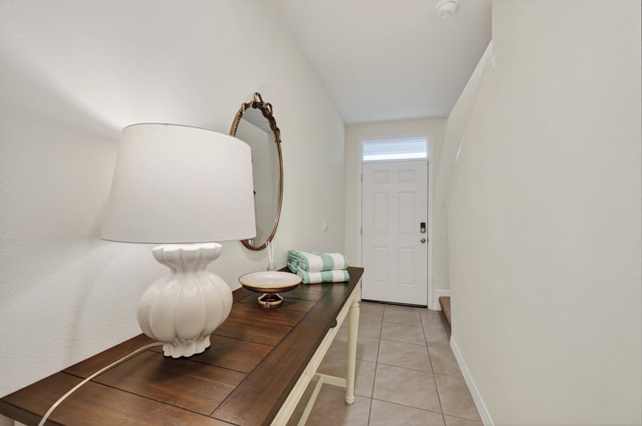 Furnished Finder property 1005975_1 photo 3