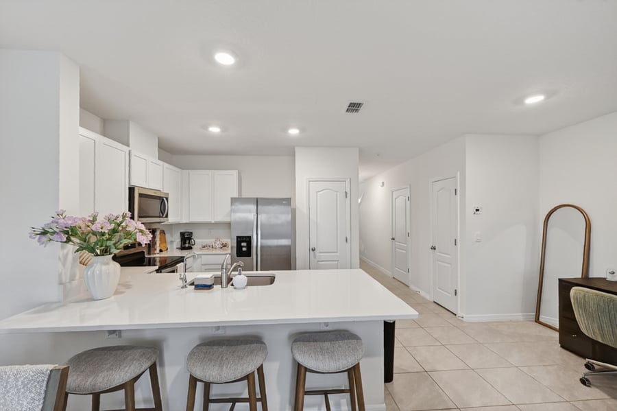 Furnished Finder property 1005975_1 photo 8