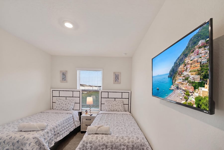Furnished Finder property 1005975_1 photo 12