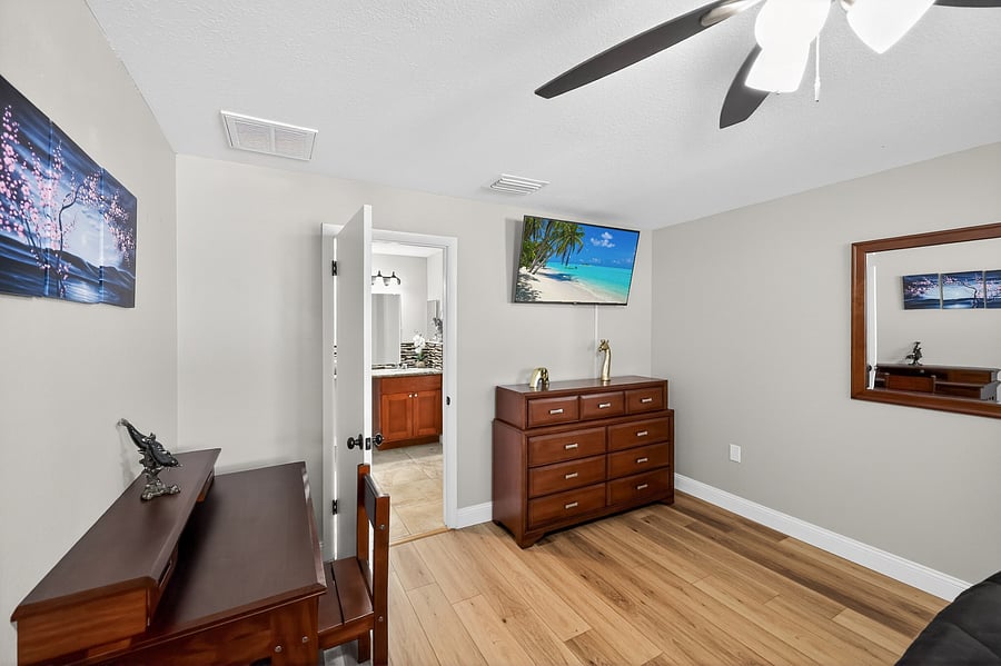 Furnished Finder property 1005976_1 photo 19