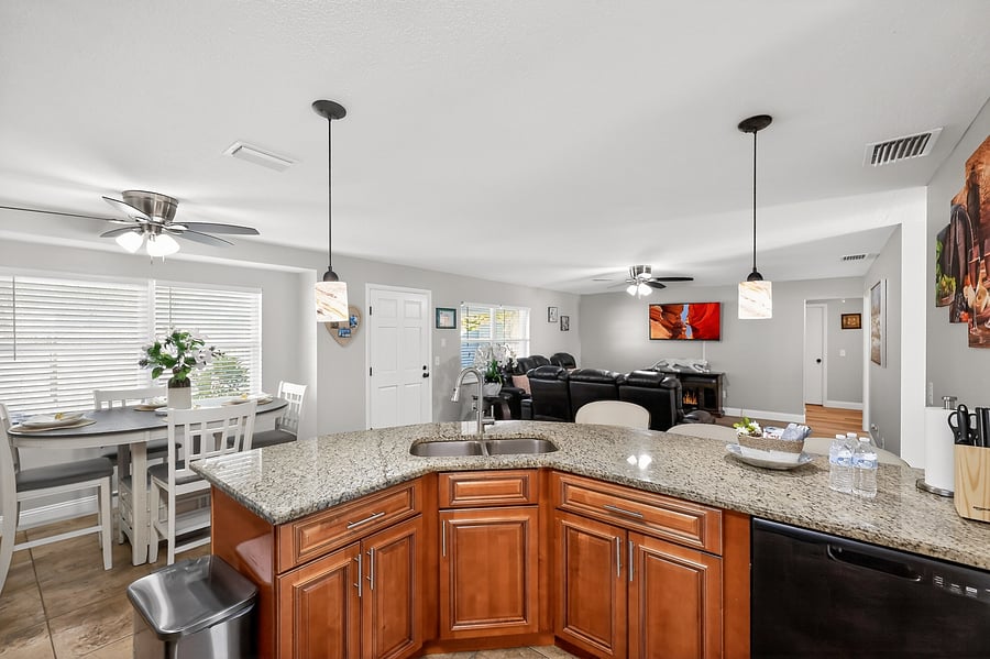 Furnished Finder property 1005976_1 photo 15