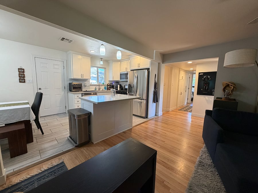 Furnished Finder property 1005981_1 photo 3