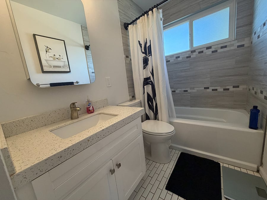 Furnished Finder property 1005981_1 photo 16