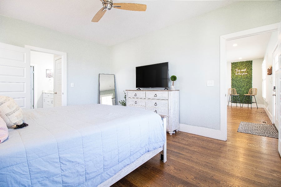 Furnished Finder property 1005999_1 photo 15