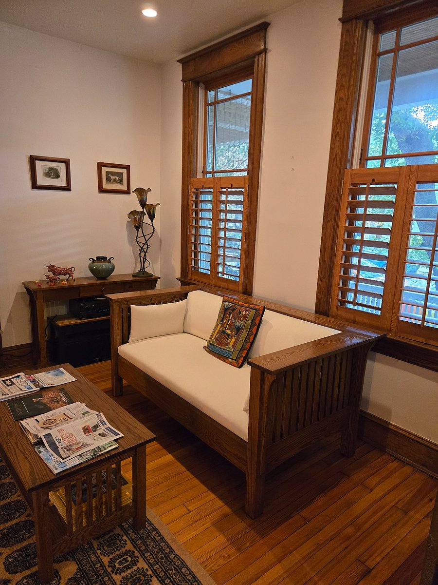 Furnished Finder property 1006027_1 photo 4