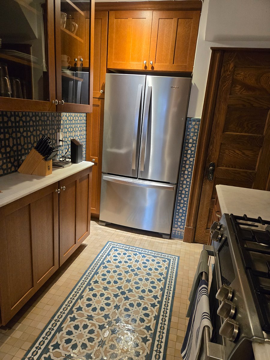 Furnished Finder property 1006027_1 photo 7