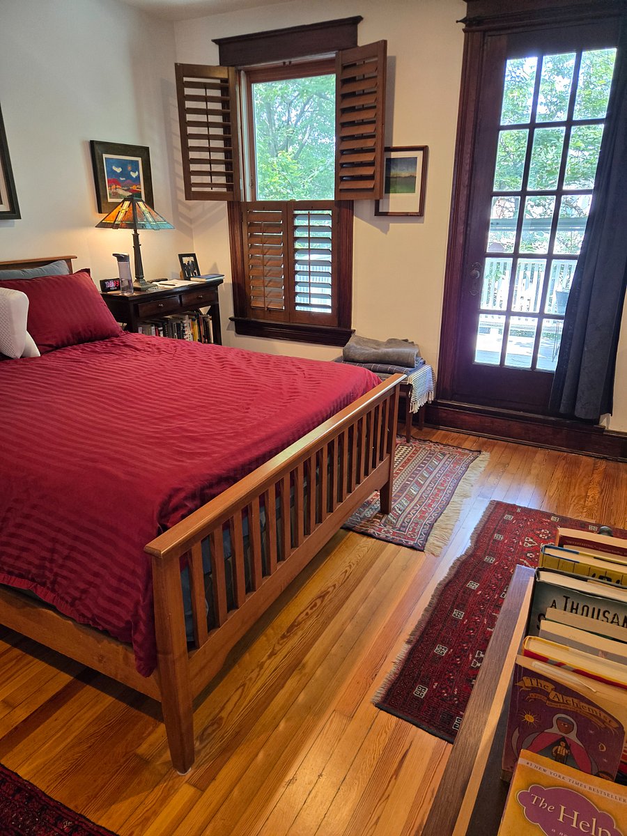 front bedroom