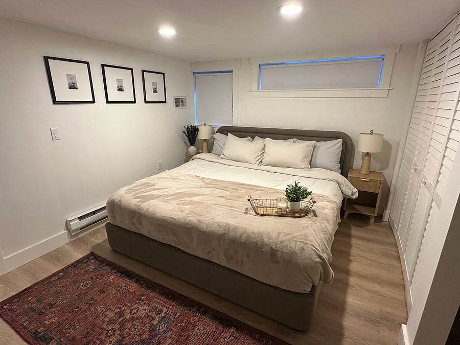 Bedroom with king sized bed
