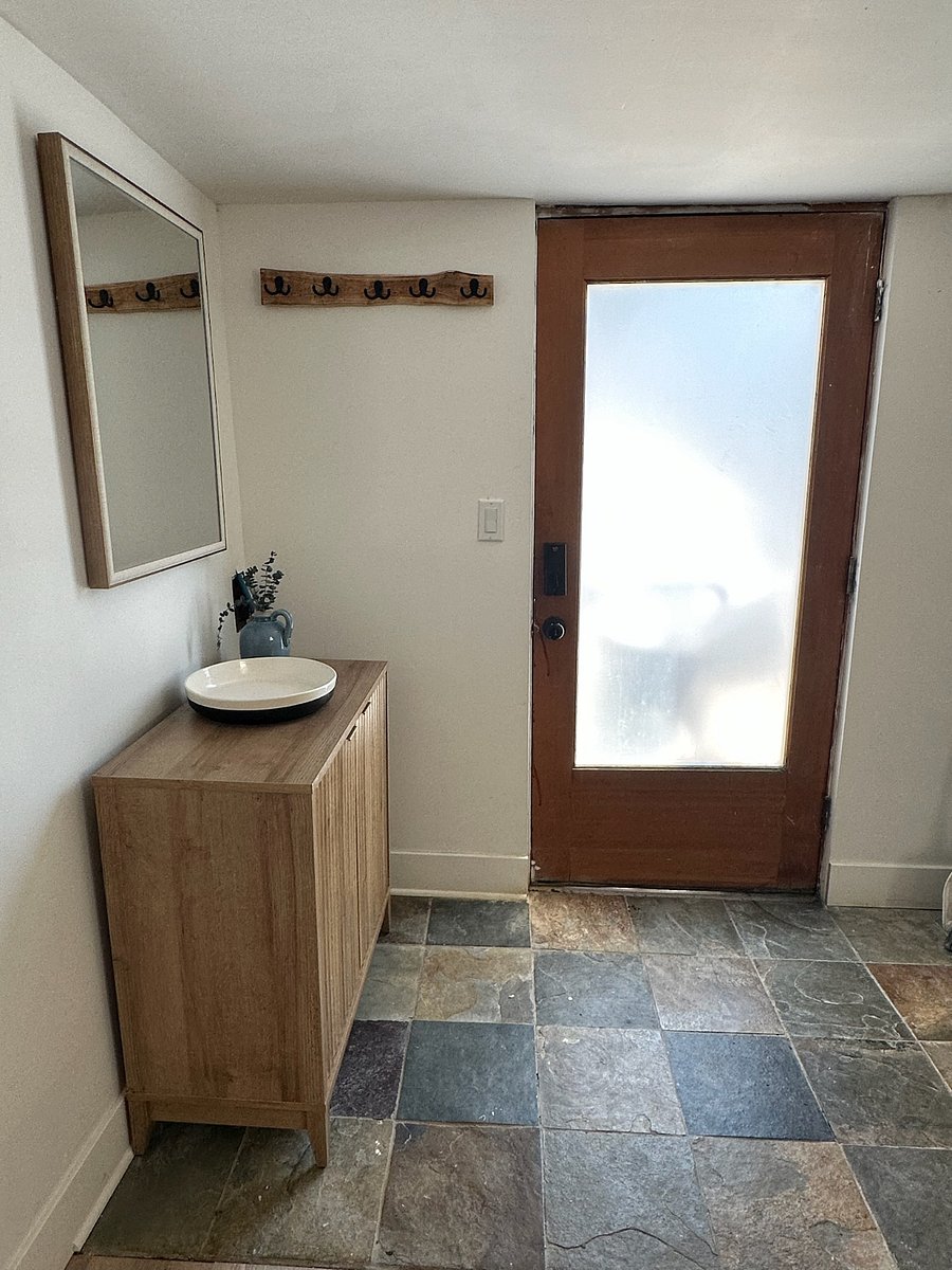 Entryway with cabinet storage