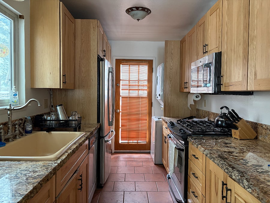 Furnished Finder property 1006077_1 photo 4