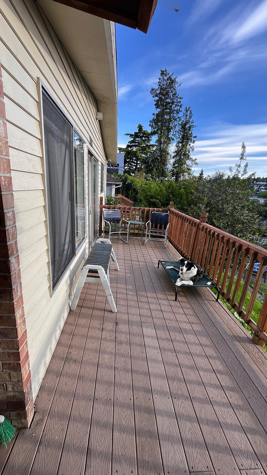 Front deck