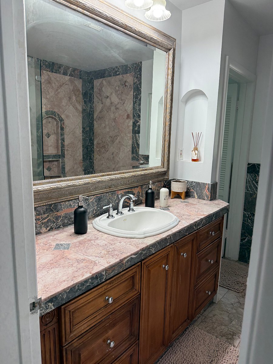 Furnished Finder property 1006101_1 photo 13