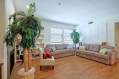Furnished Finder property 1006122_1 photo 3