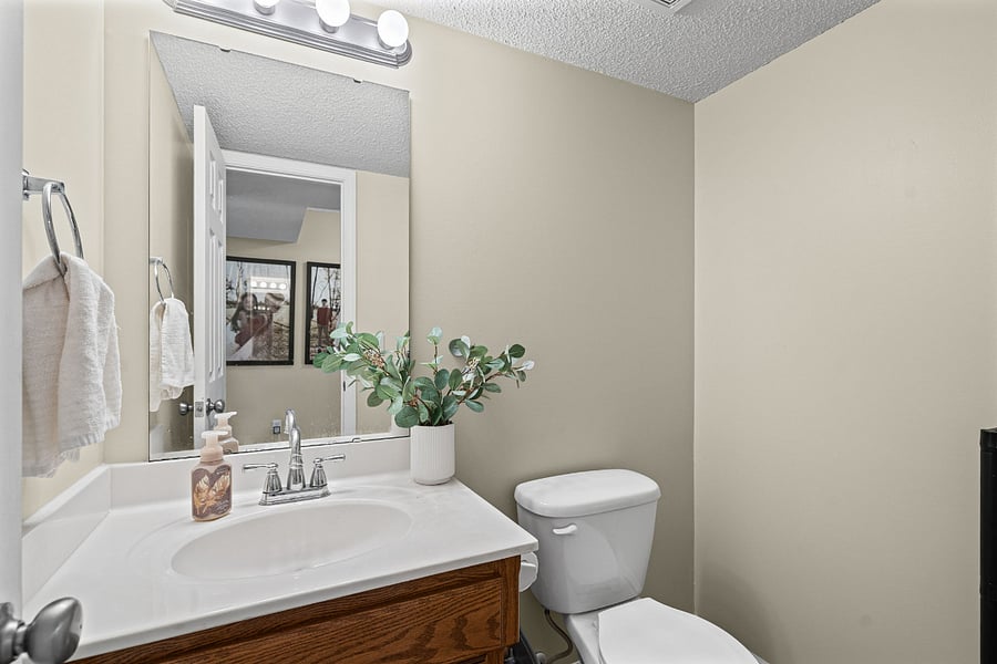 Full bathroom upstairs