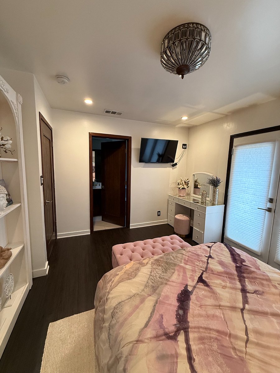 Furnished Finder property 1006127_1 photo 2