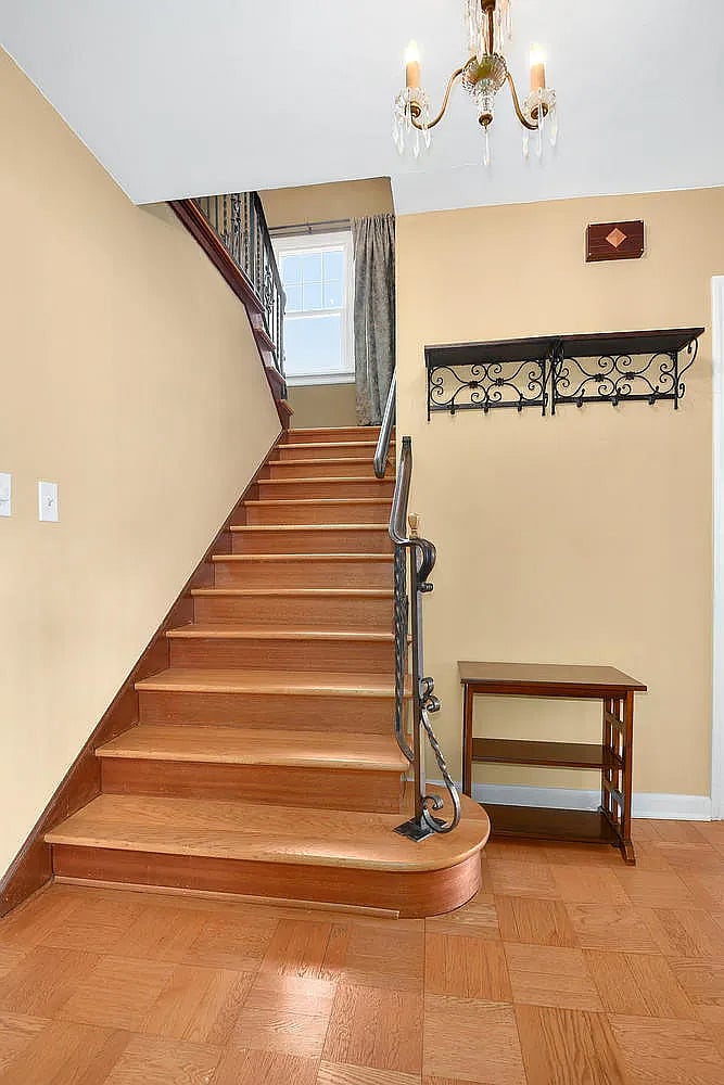Furnished Finder property 1006170_2 photo 11