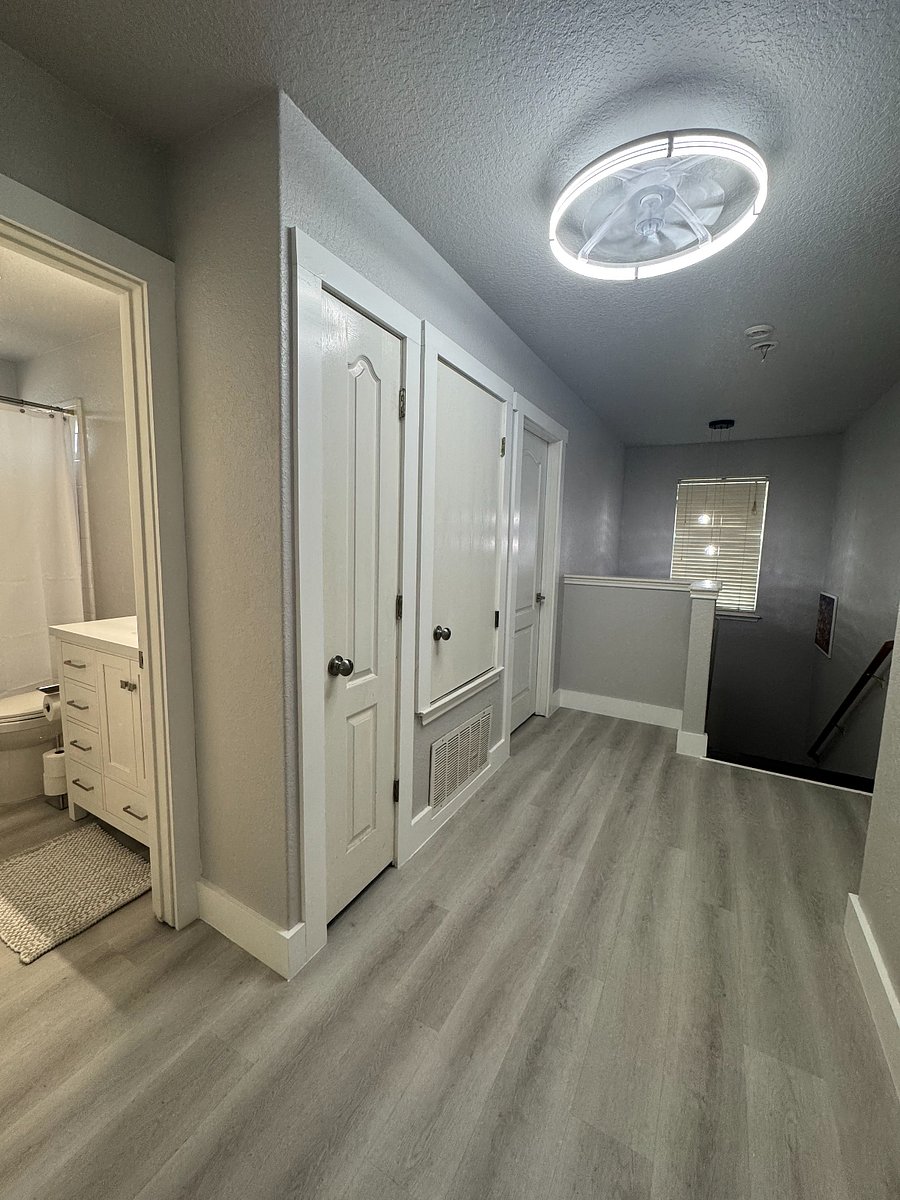 Upstairs Hallway