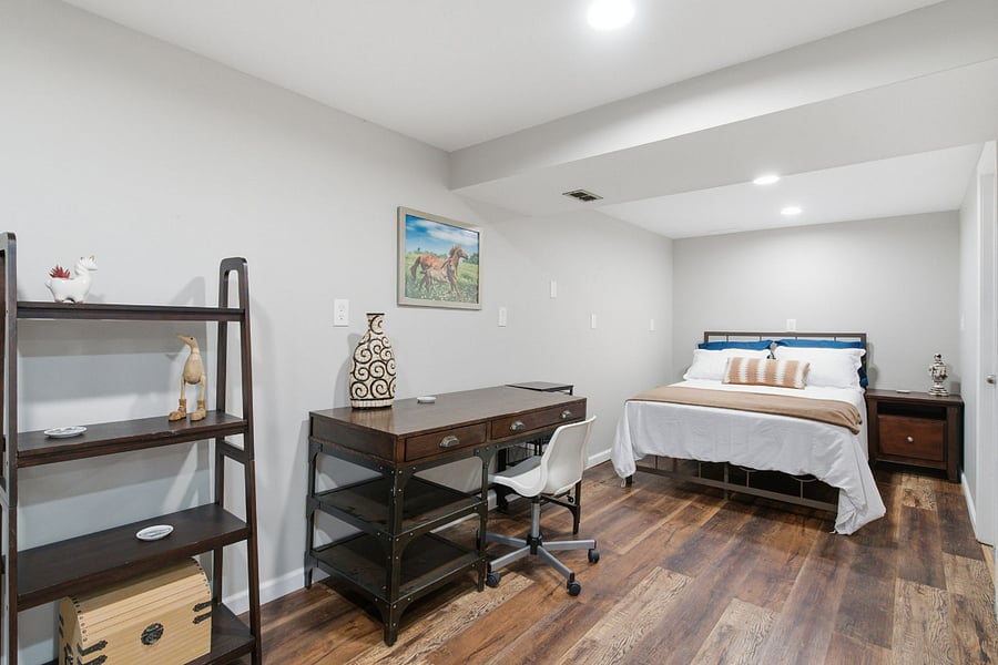 extra sleep area with work/study area