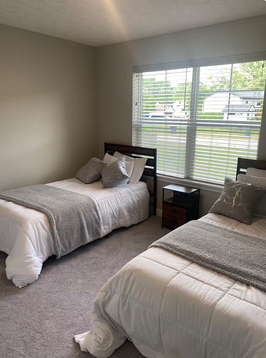 Furnished Finder property 1006259_1 photo 9