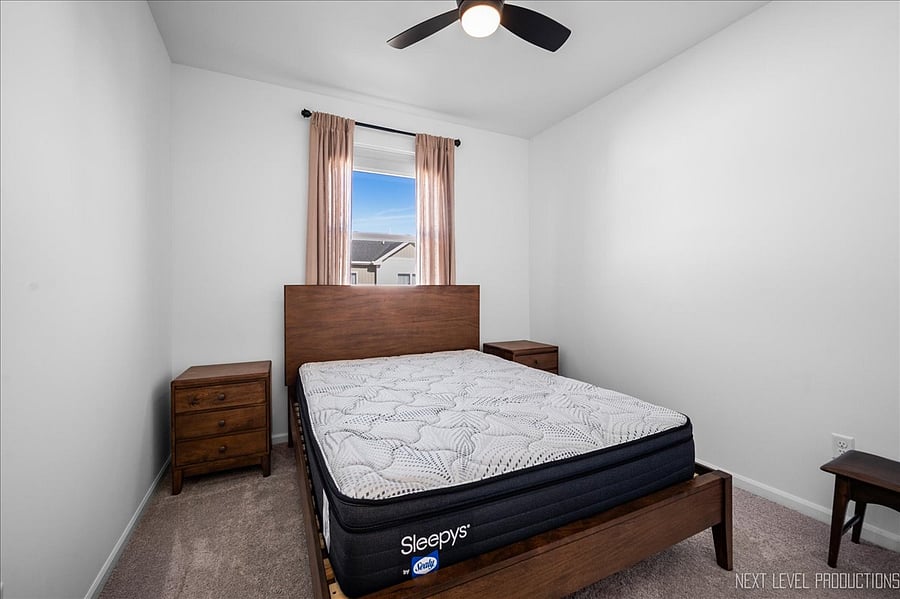 2nd bedroom...