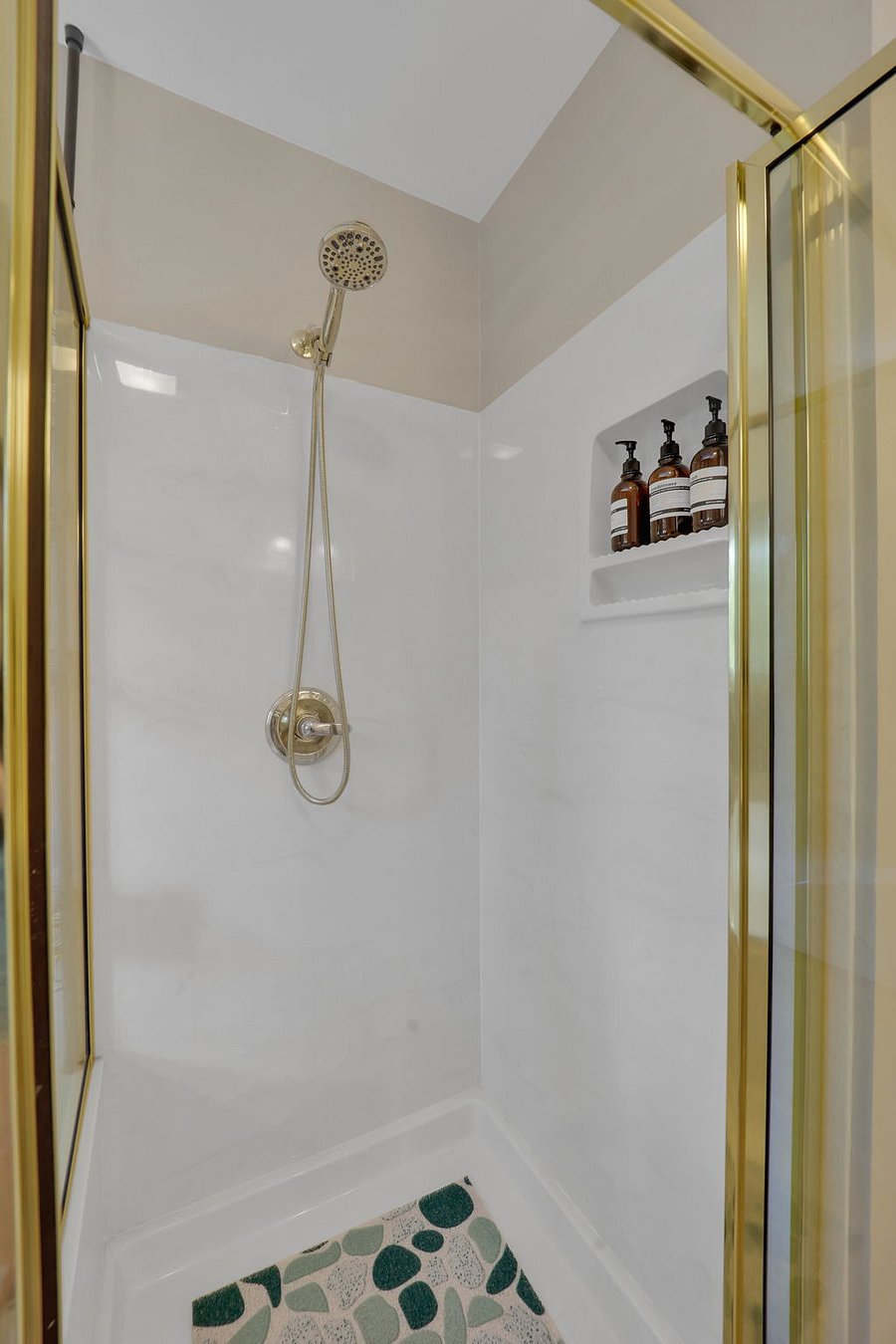 Upstairs bathroom