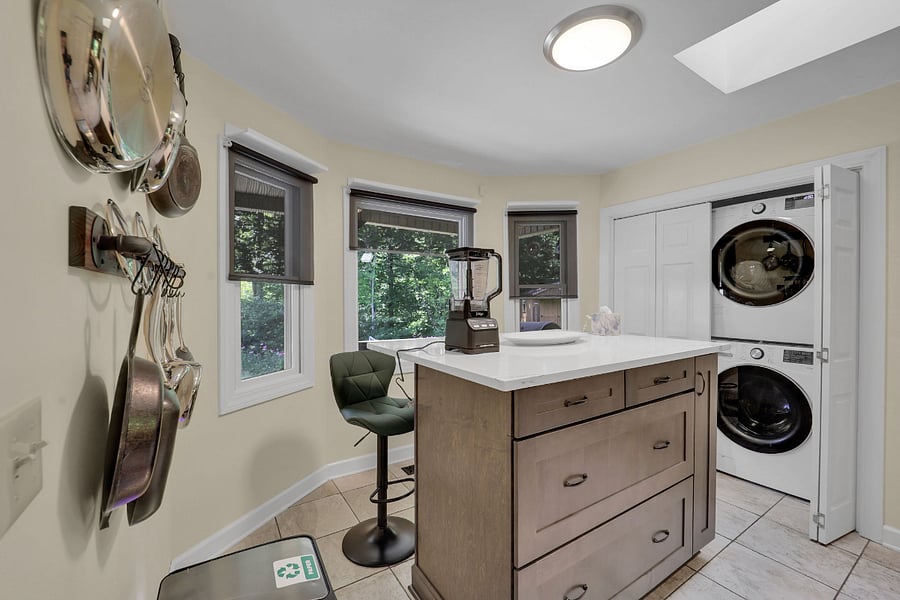 Furnished Finder property 1006272_1 photo 17