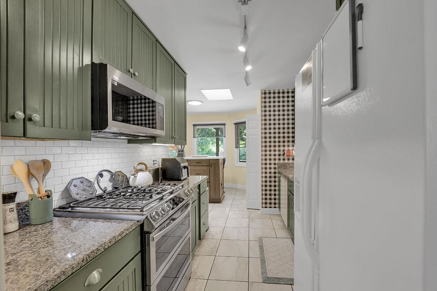 Furnished Finder property 1006272_1 photo 14