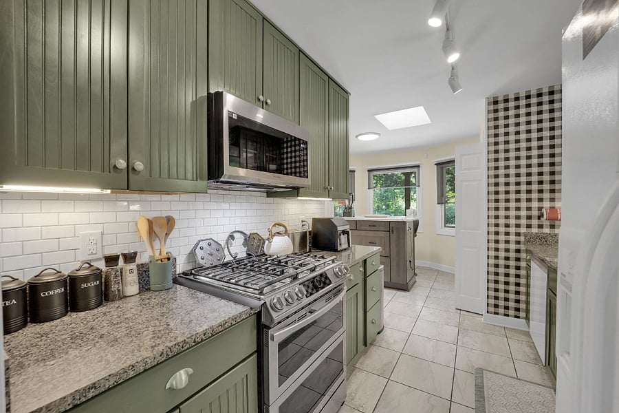 Furnished Finder property 1006272_1 photo 16