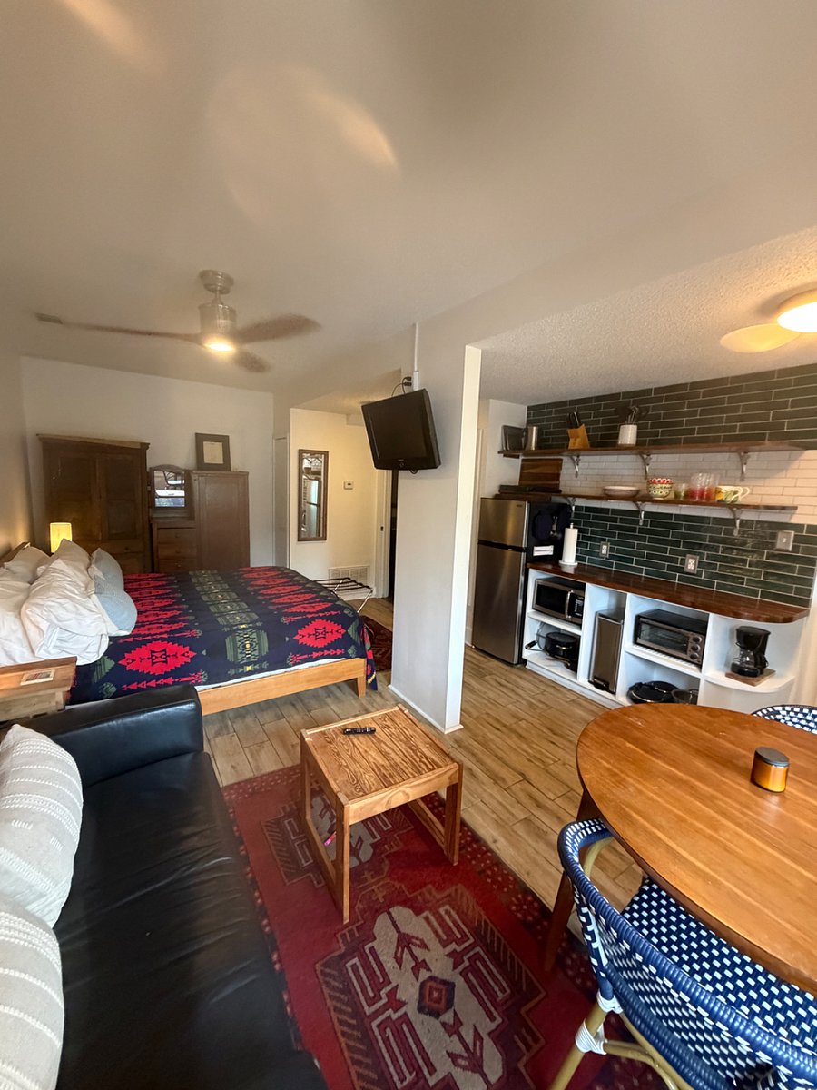 Furnished Finder property 1006280_1 photo 17