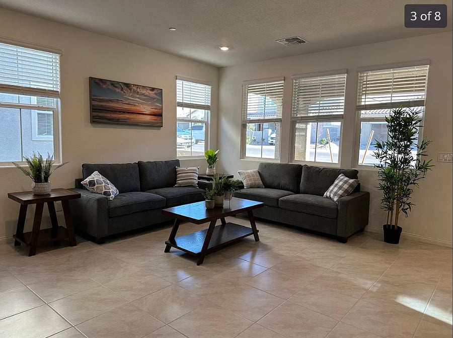 Furnished Finder property 1006282_1 photo 2