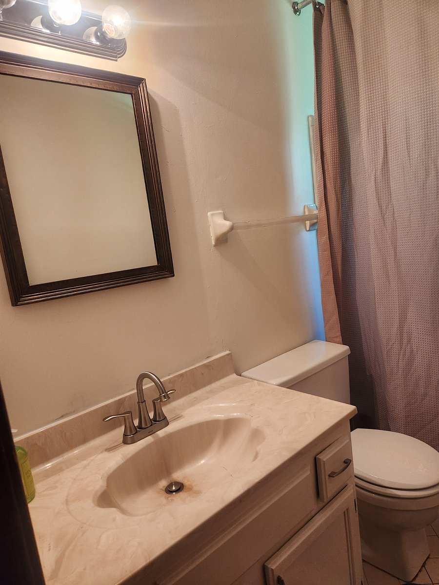 Furnished Finder property 1006293_2 photo 3