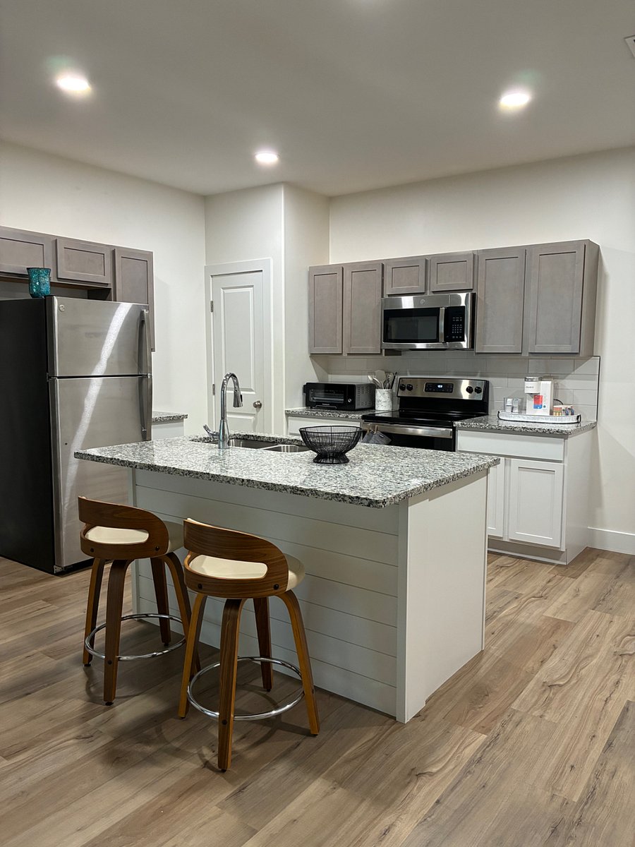 Furnished Finder property 1006306_1 photo 1