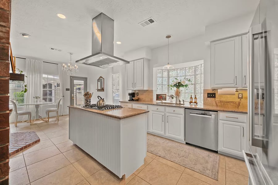 Furnished Finder property 1006308_1 photo 9